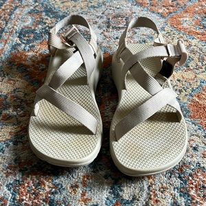 Chacos Z1 Womens Size 9 in Angora